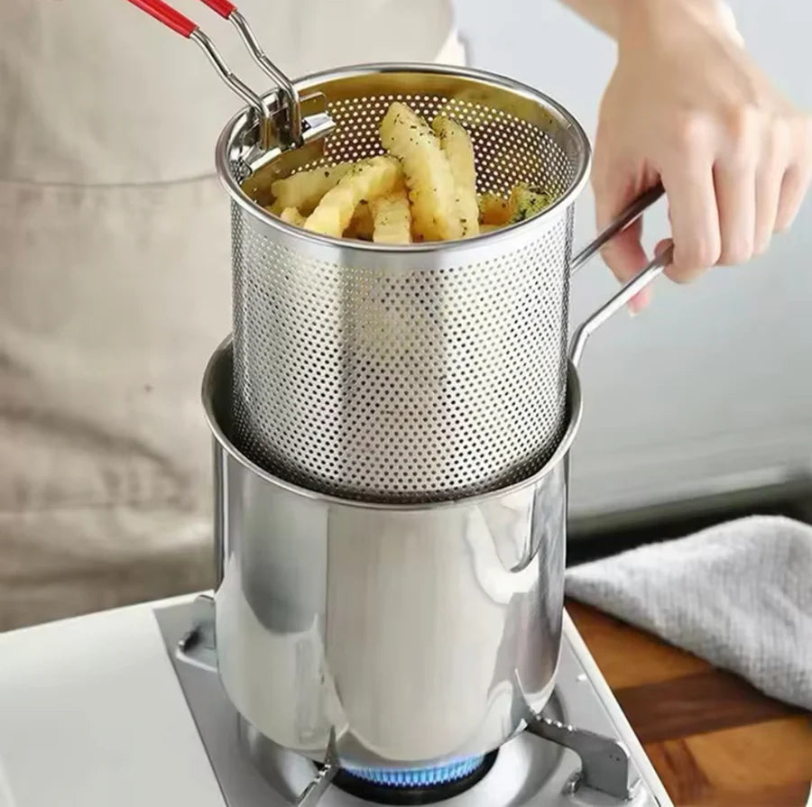 Stainless steel deep fryer with frying basket for home kitchen
